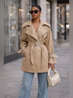 OPENING CEREMONY
Poplin trench coat SZ6